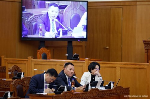 С.Одонтуяа: Төрийн архивын бичиг баримт устгасан хүмүүст яаралтай хариуцлага хүлээлгэх ёстой
